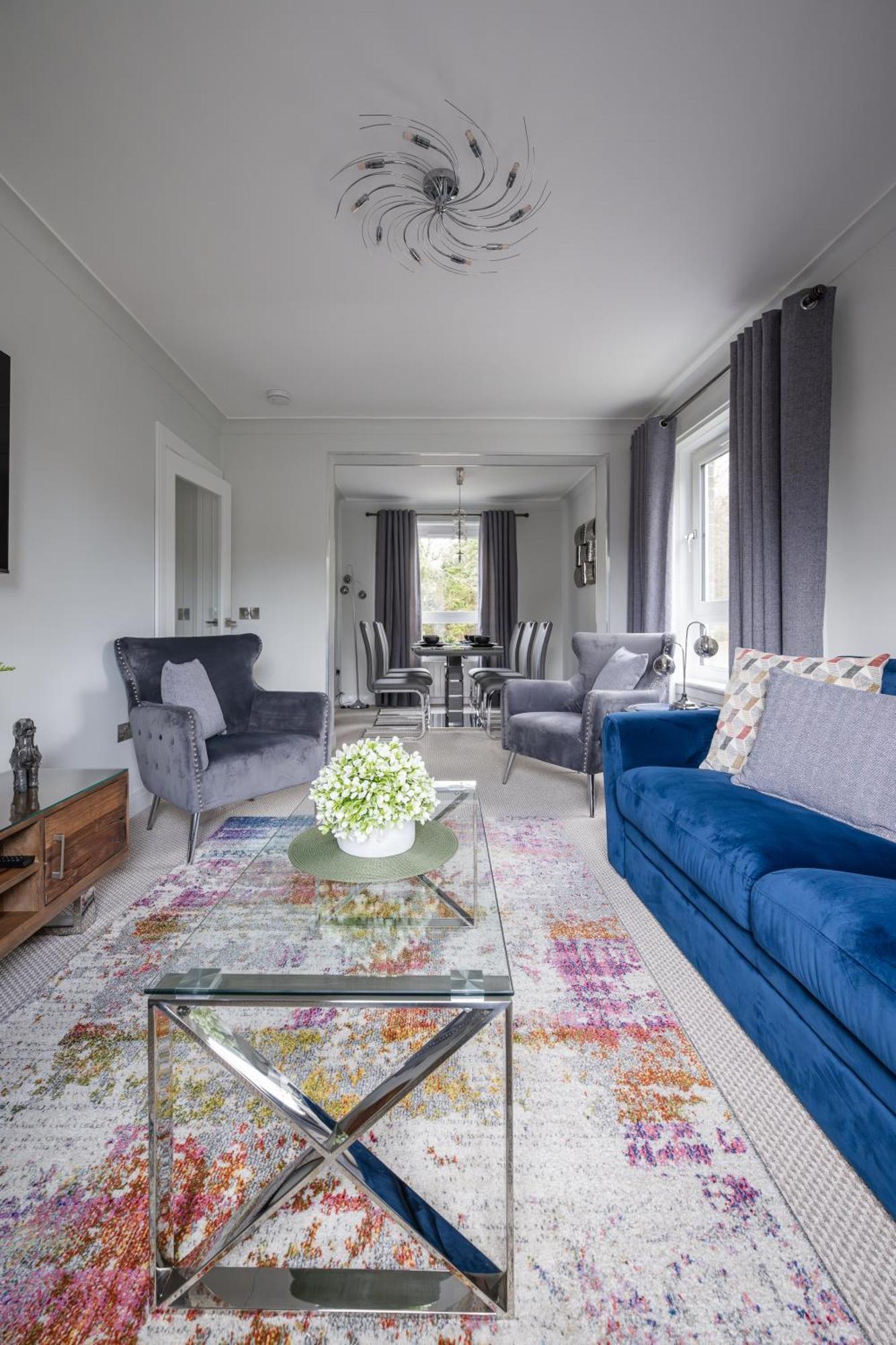 Quiet 2 Bedroom Gem In Stirling บริดจ์ออฟอัลลัน ภายนอก รูปภาพ