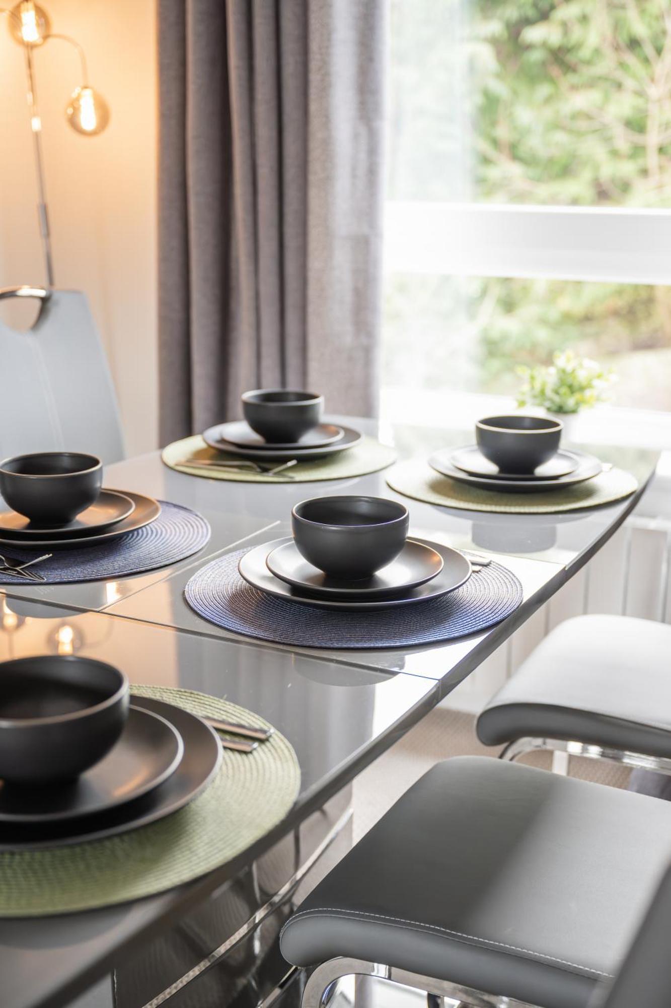 Quiet 2 Bedroom Gem In Stirling บริดจ์ออฟอัลลัน ภายนอก รูปภาพ